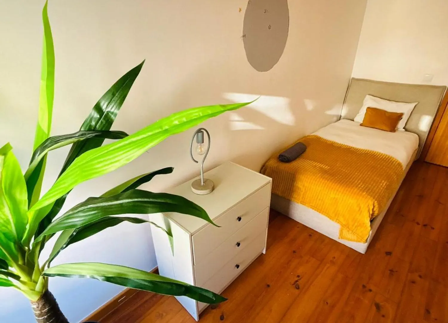 Hostel Nice And Spacious In Central Lisbon, Ideal For Tourists